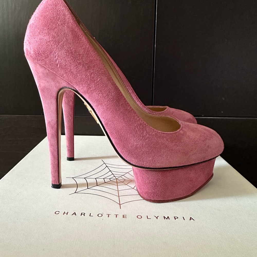 Charlotte Olympia pink platform heel